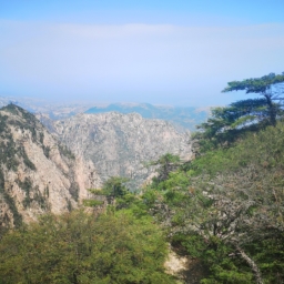 高百丈风景区(高百丈风景区： 欣赏奇峰异石，沐浴幽谷清泉)