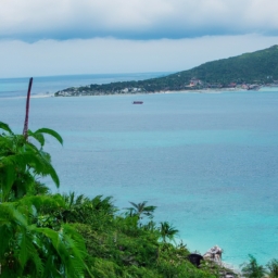 苏梅岛旅游攻略(苏梅岛旅游攻略：海天一色，悠然度假之旅)