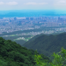 凌云山风景区攻略(凌云山风景区：让你流连忘返的自然之美)