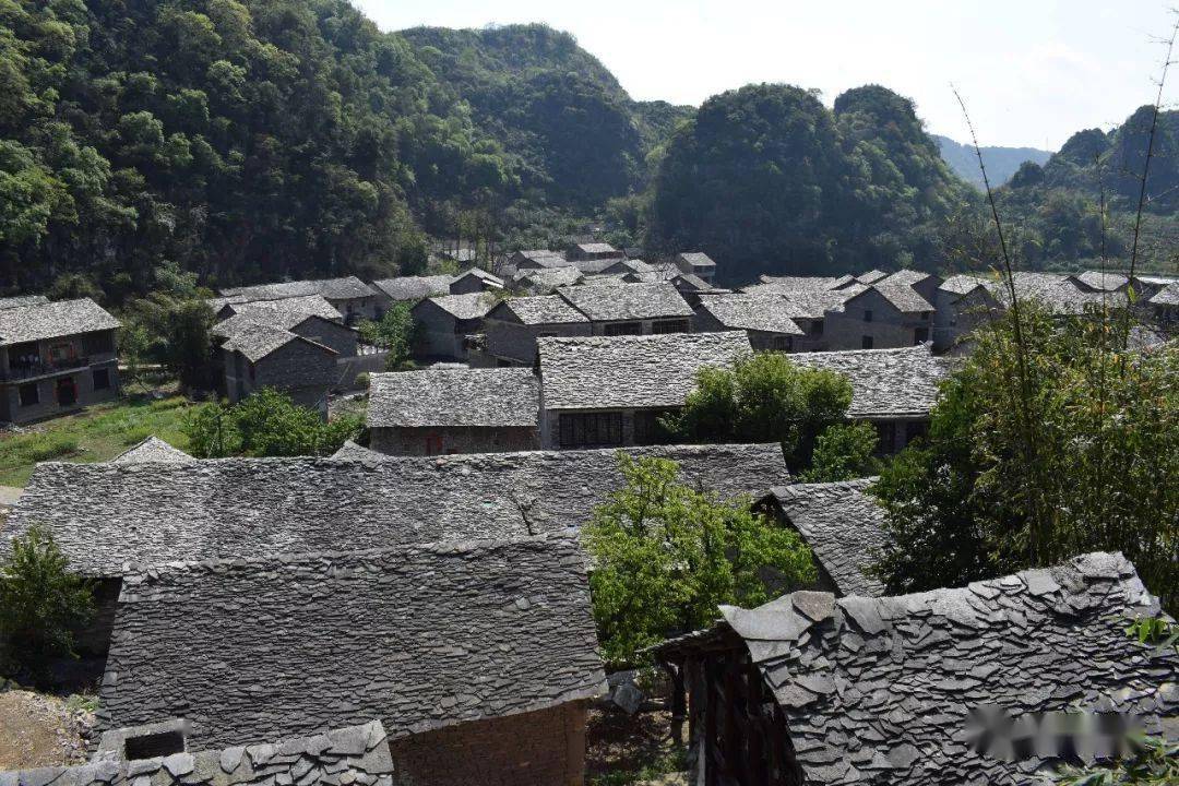 安顺旅游景点大全(安顺一日游必去景点)