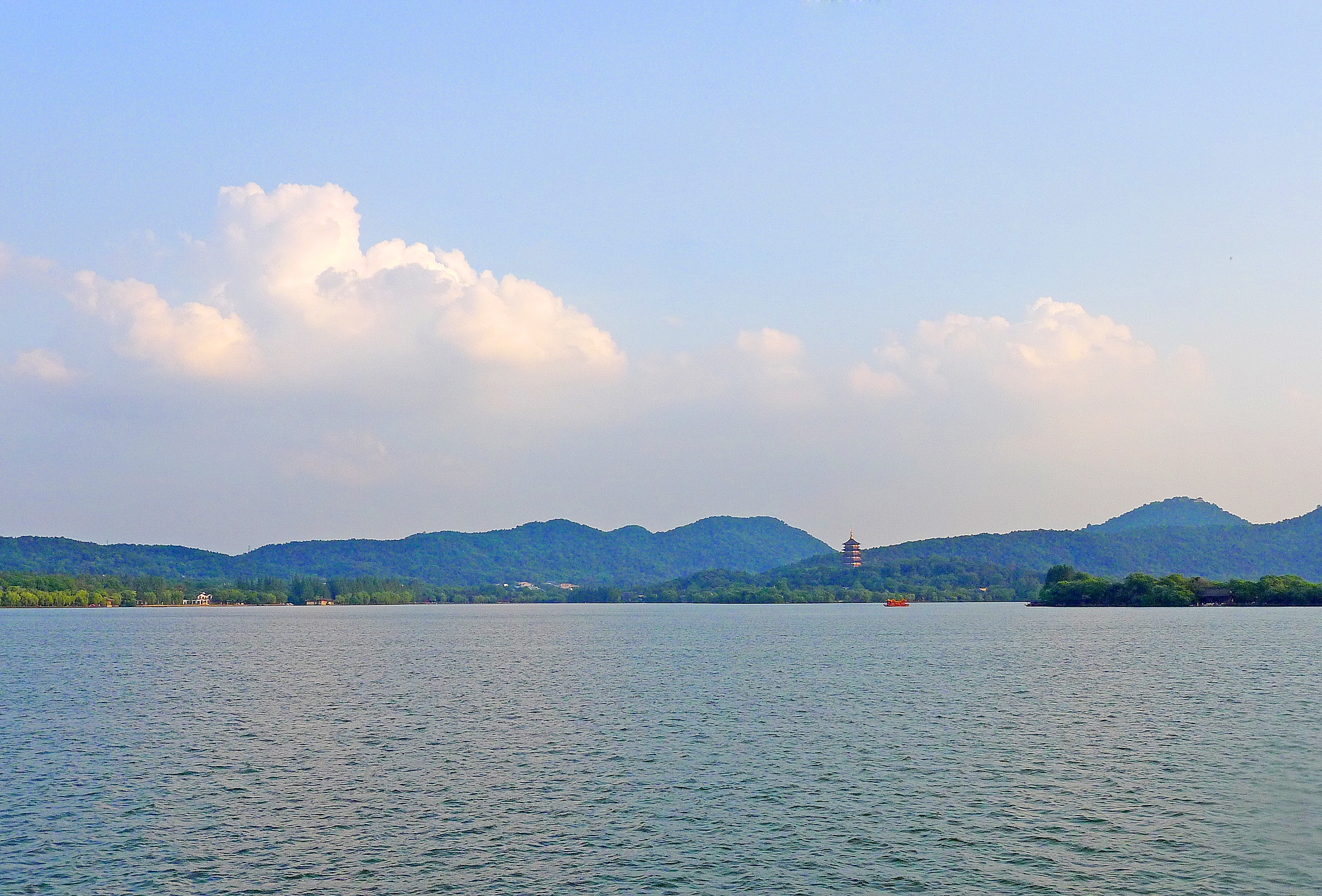 杭州西湖十大景点(杭州西湖附近的景点有哪些)