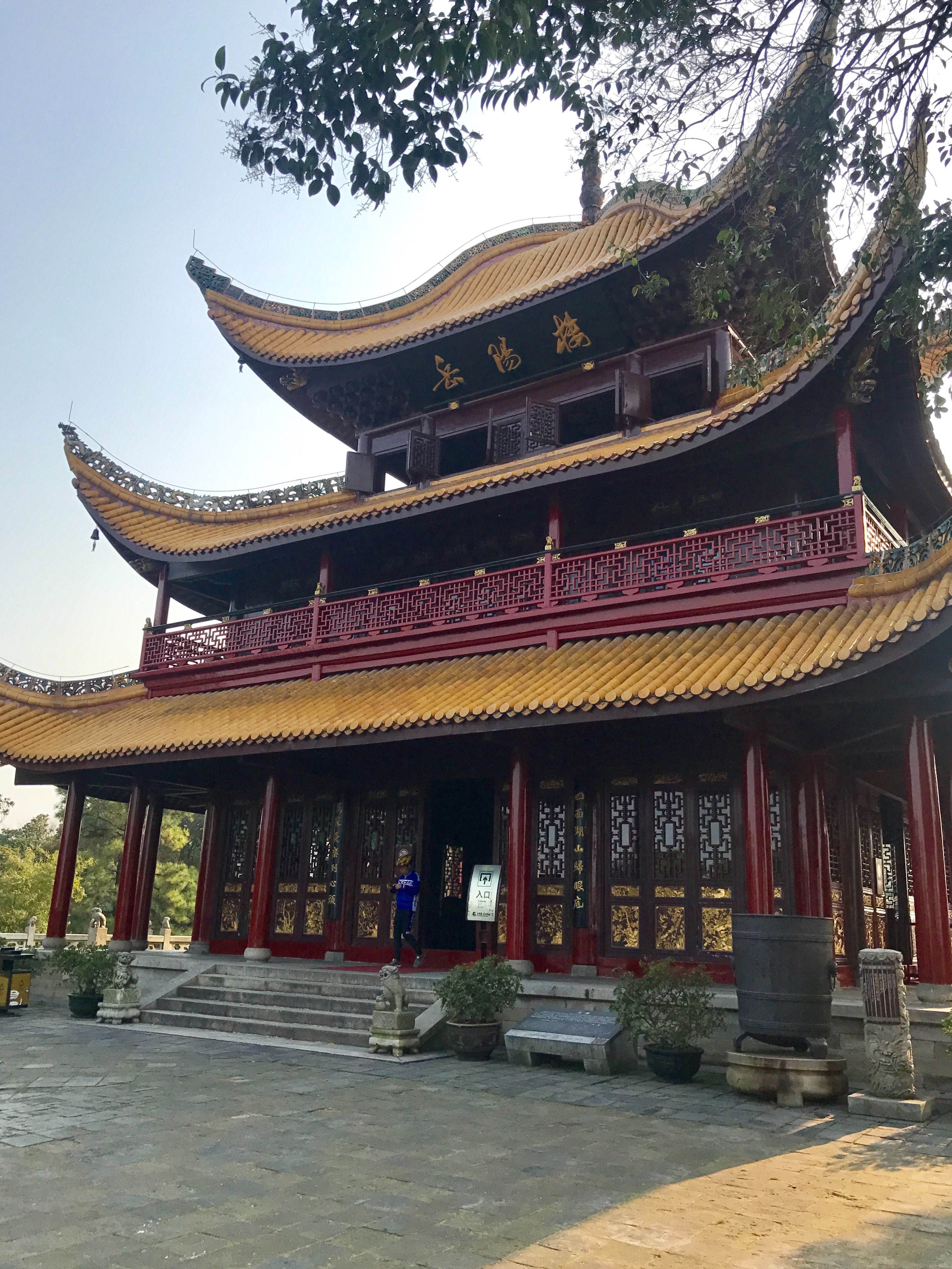 岳阳旅游景点大全(湖南岳阳旅游十大必去景区)