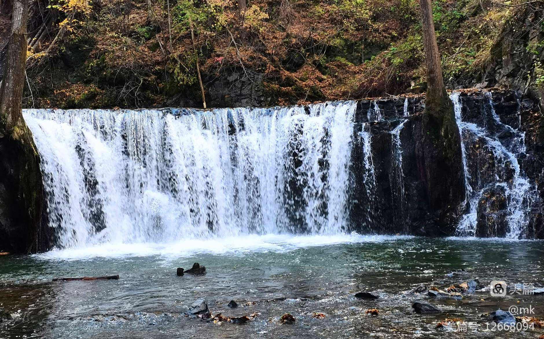 吊水壶风景旅游区(吊水壶在哪里吊水壶景区)