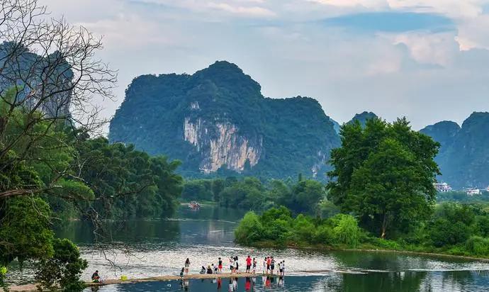 广西旅游攻略必去景点(广西旅游攻略必去景点 3天)