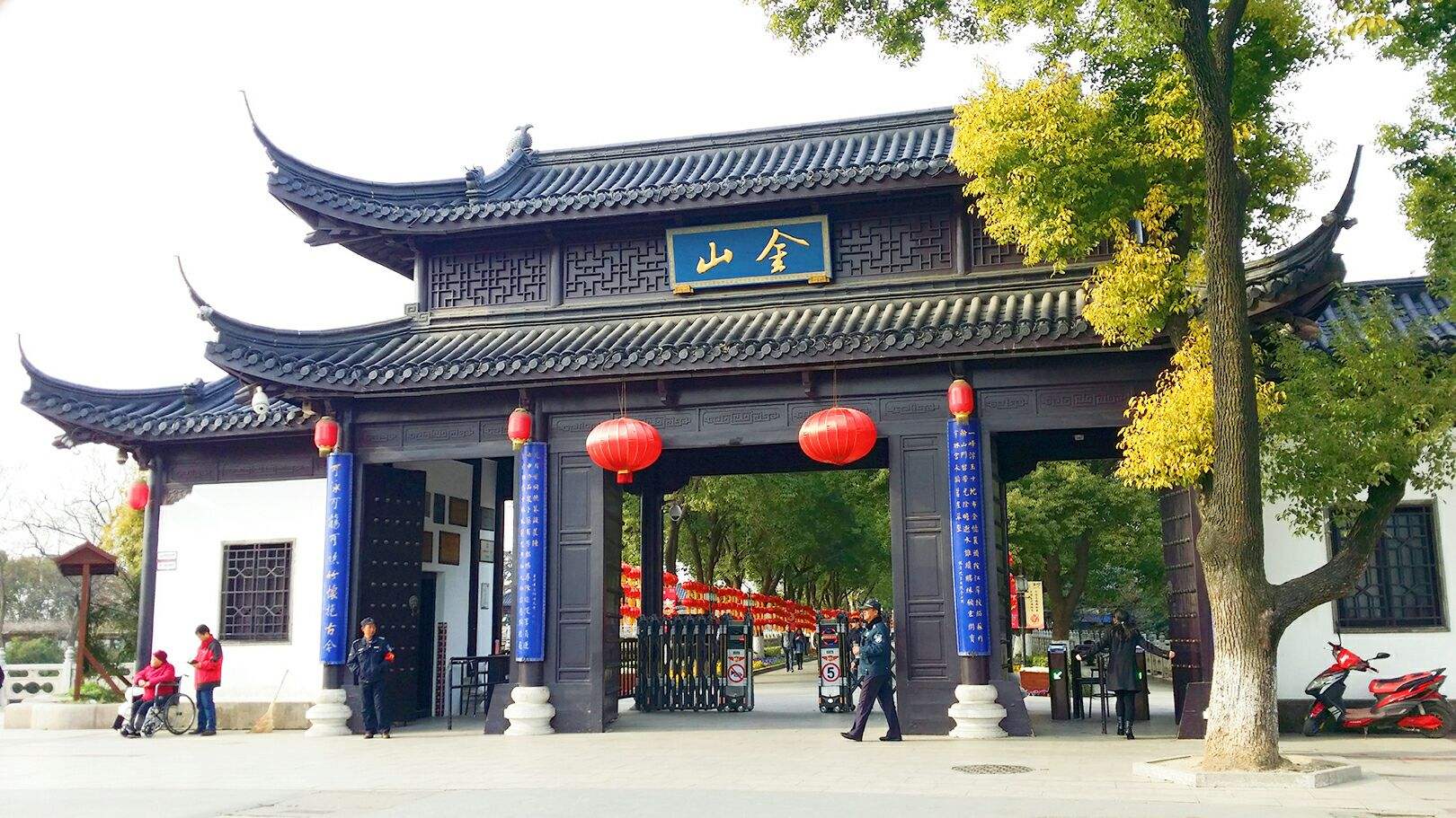 镇江金山寺门票(镇江金山寺门票60岁)