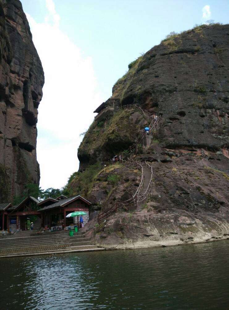 附近景区(附近哪里好玩的景区)