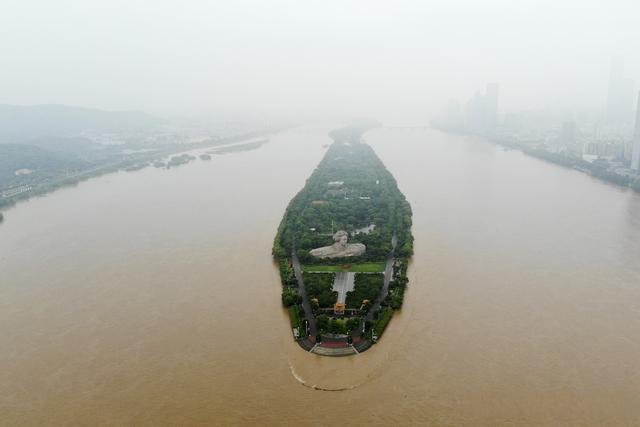 橘子洲景区闭园(橘子洲景区闭园时间调整)