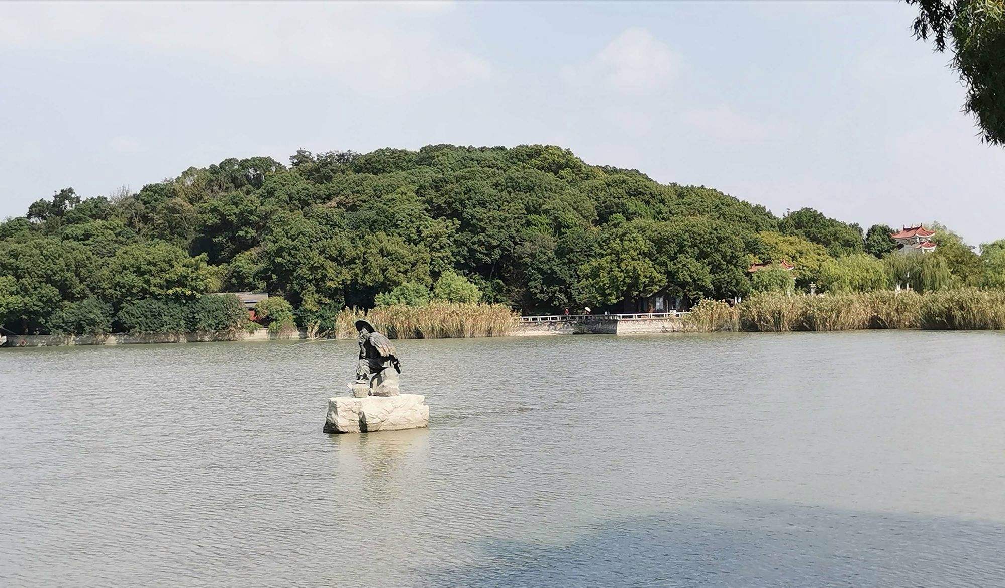 太湖鼋头渚风景区(太湖鼋头渚风景区门票多少钱)