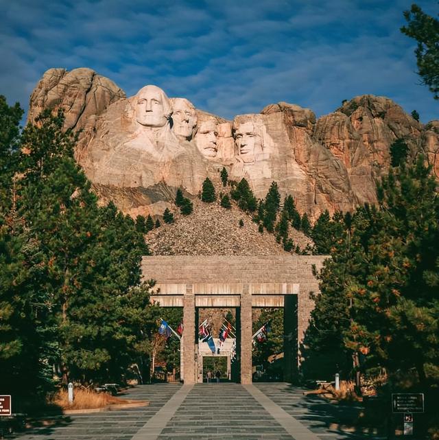 去美国旅游(去美国旅游签证怎么办理)