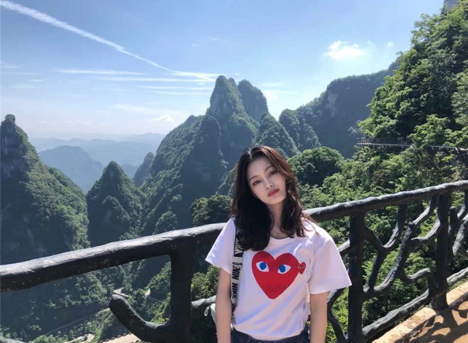 张家界的旅游景点(张家界旅游景点全景图)