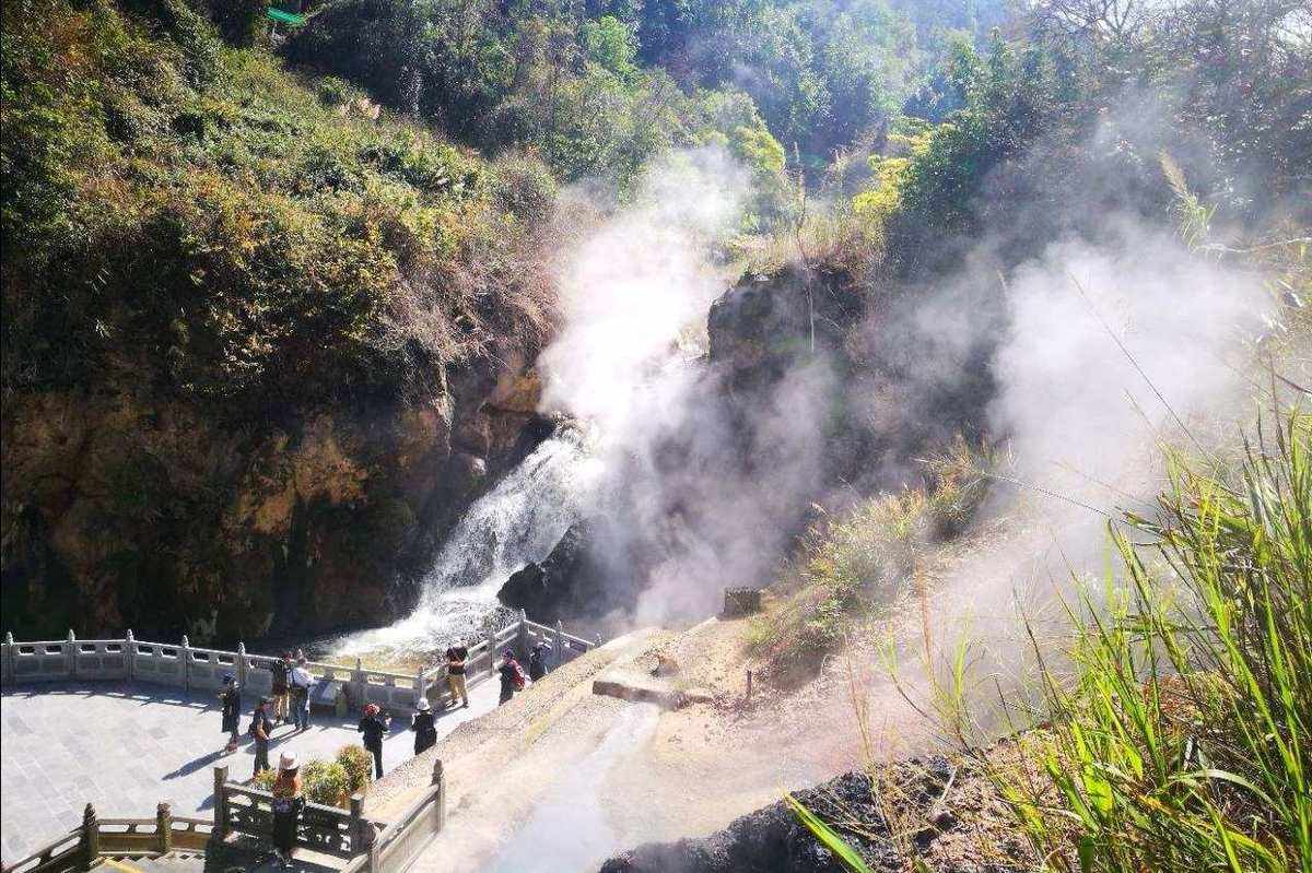 腾冲旅游景点(腾冲旅游必去十大景点大全)