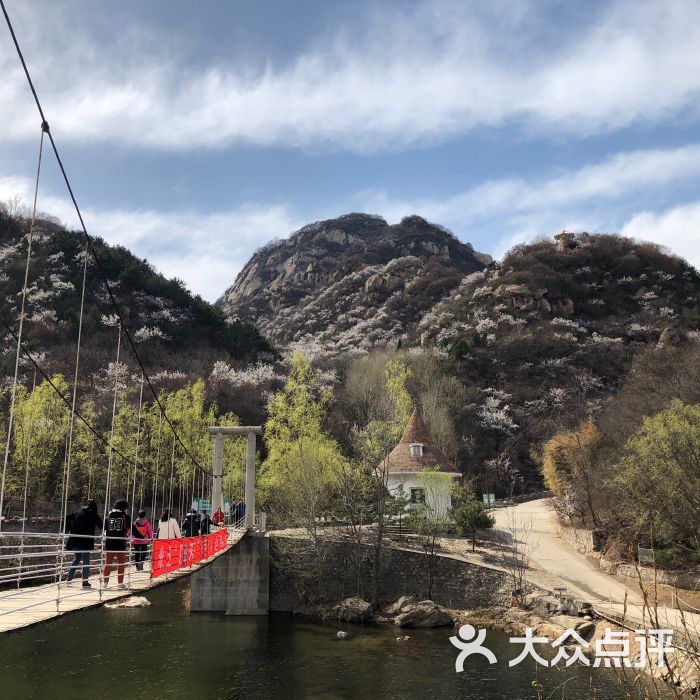 圣泉山旅游风景区(圣泉山旅游风景区介绍红叶)