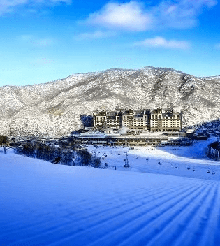 秦皇古道滑雪场(秦皇古道滑雪场电话)