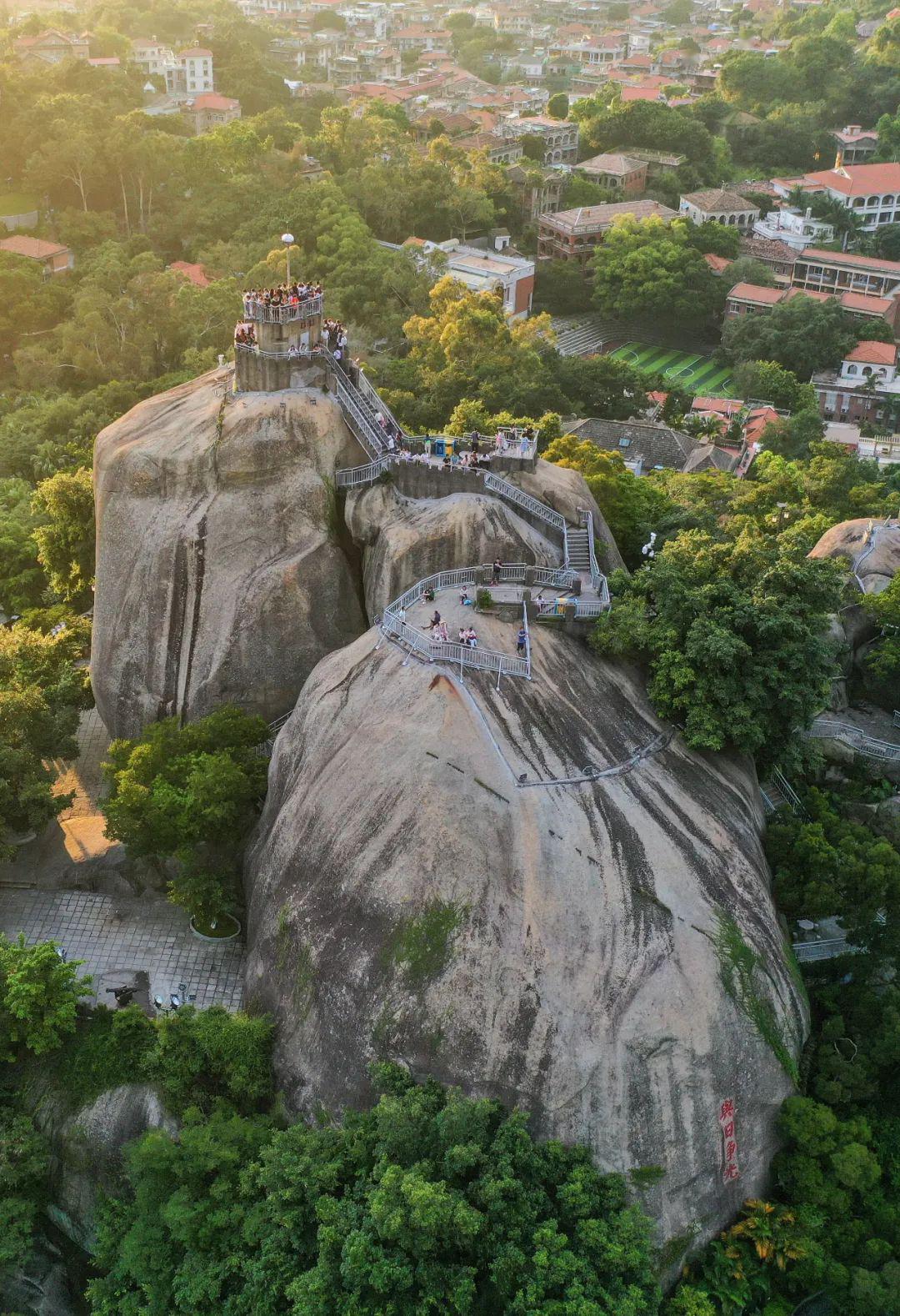 日光岩好玩吗(日光岩游玩时间)