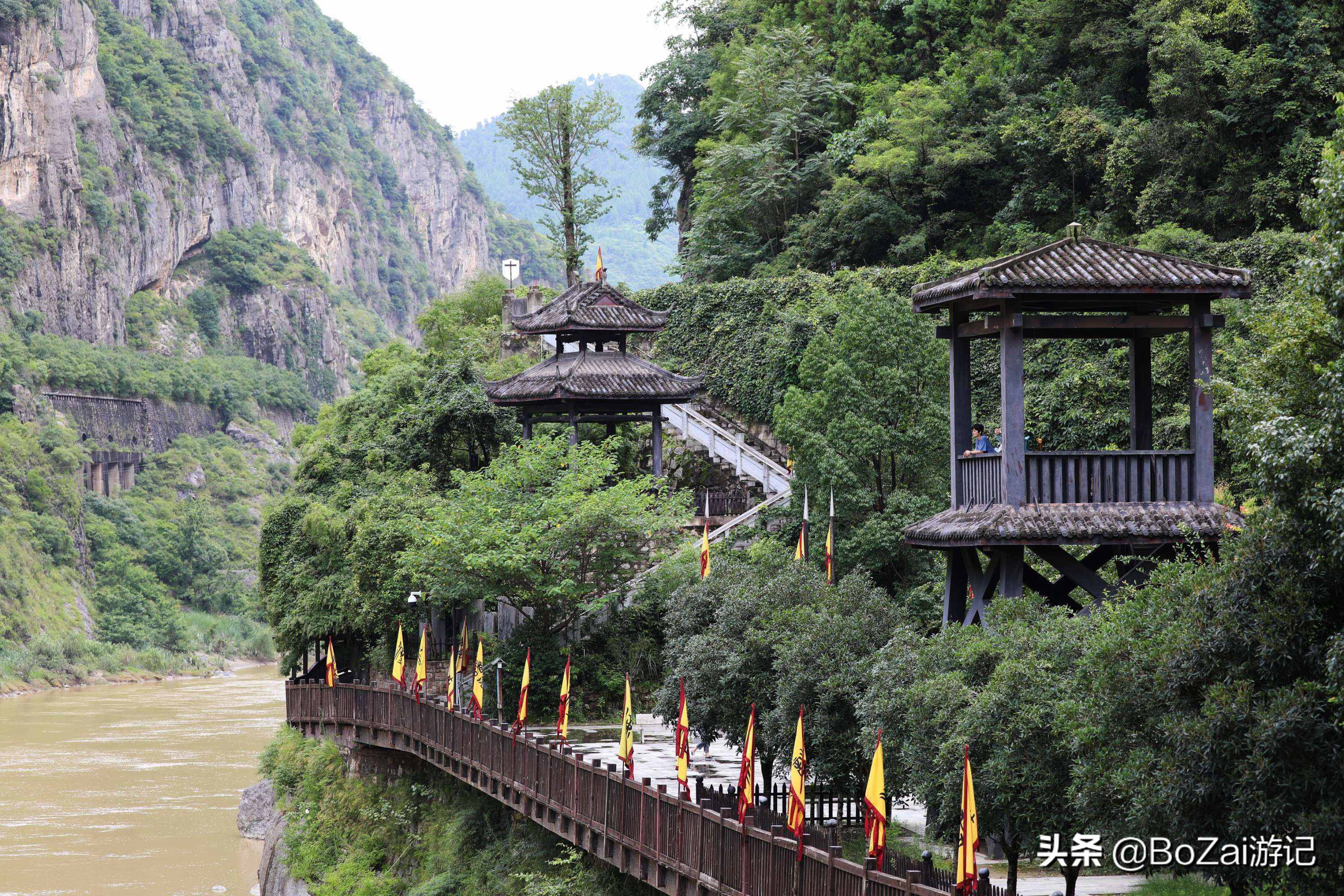 四川旅游景点(四川旅游景点攻略)