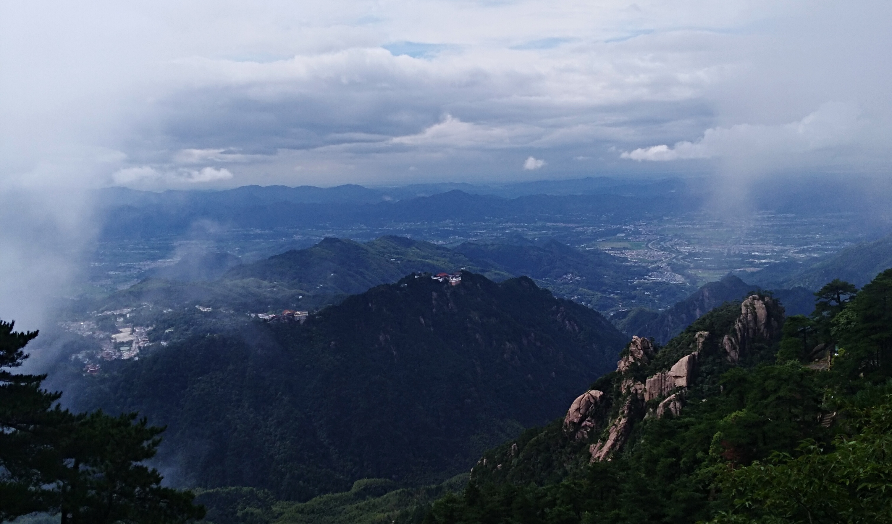 安徽九华山旅游攻略(安徽九华山旅游攻略三日游)