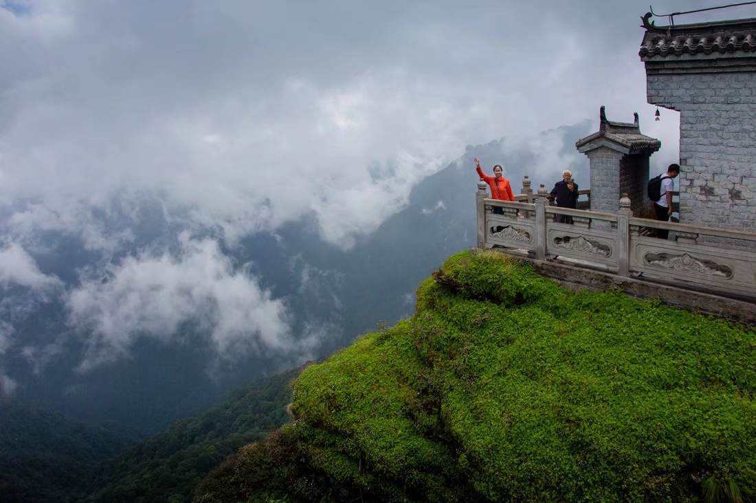 静山(静山简介)