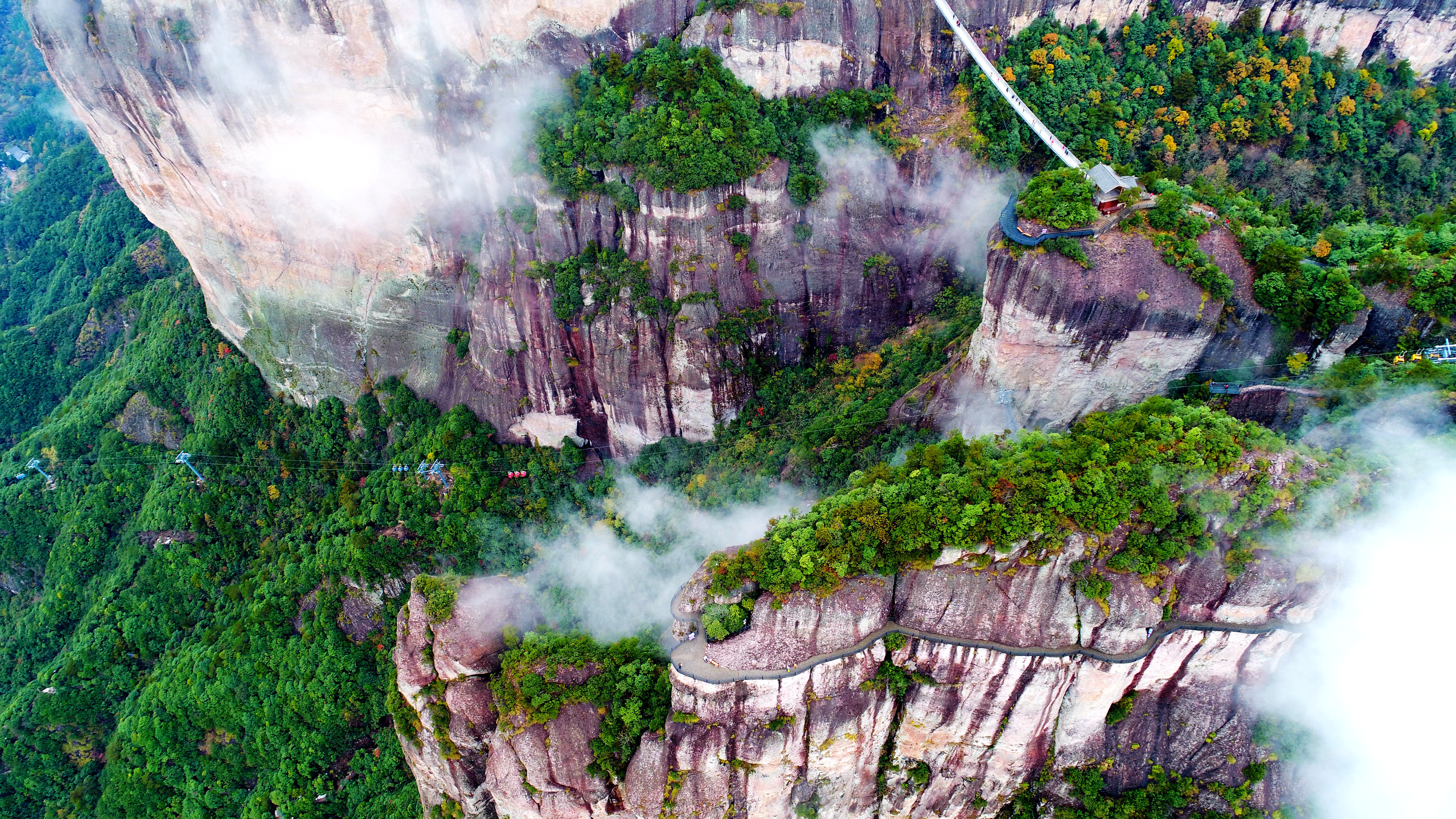 天姥山风景名胜区(天姥山风景名胜区好玩吗)