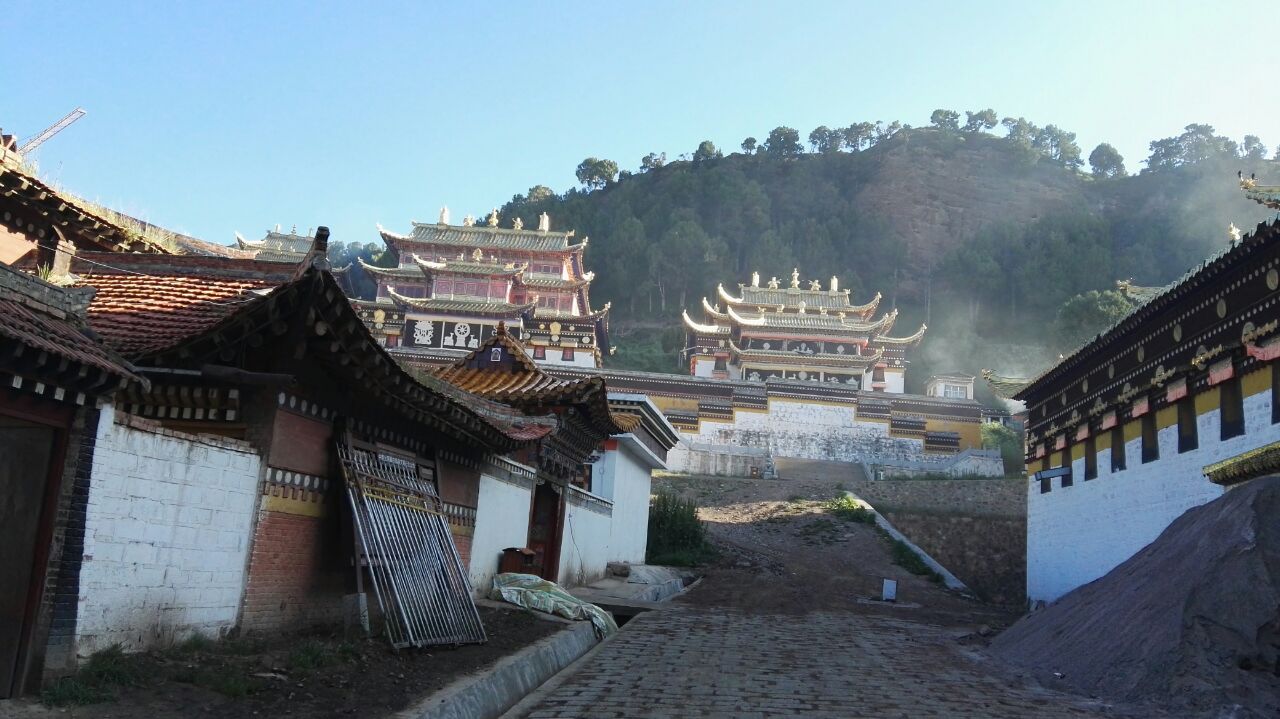 郎木寺门票(郎木寺门票及游玩时间)