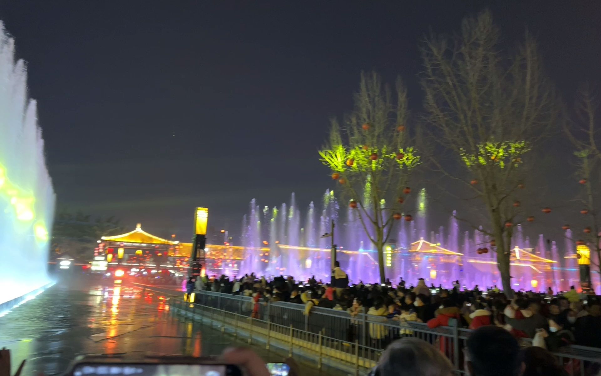 西安音乐喷泉(西安音乐喷泉是亚洲第一大喷泉)